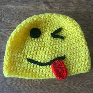 Smiley face kids crochet hat